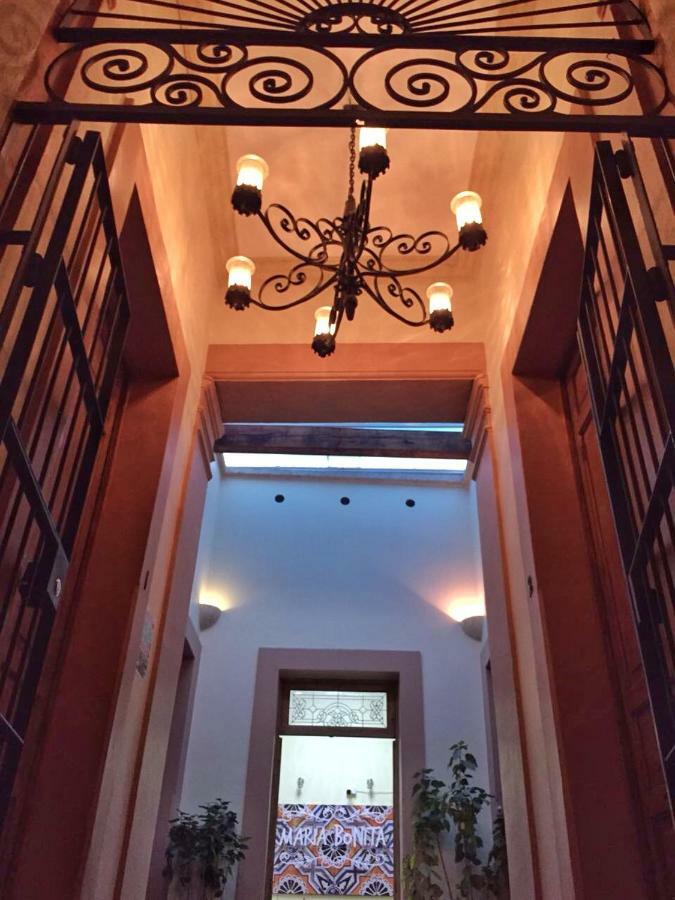 Maria Bonita Hostel กัวดาลาฮารา ภายนอก รูปภาพ